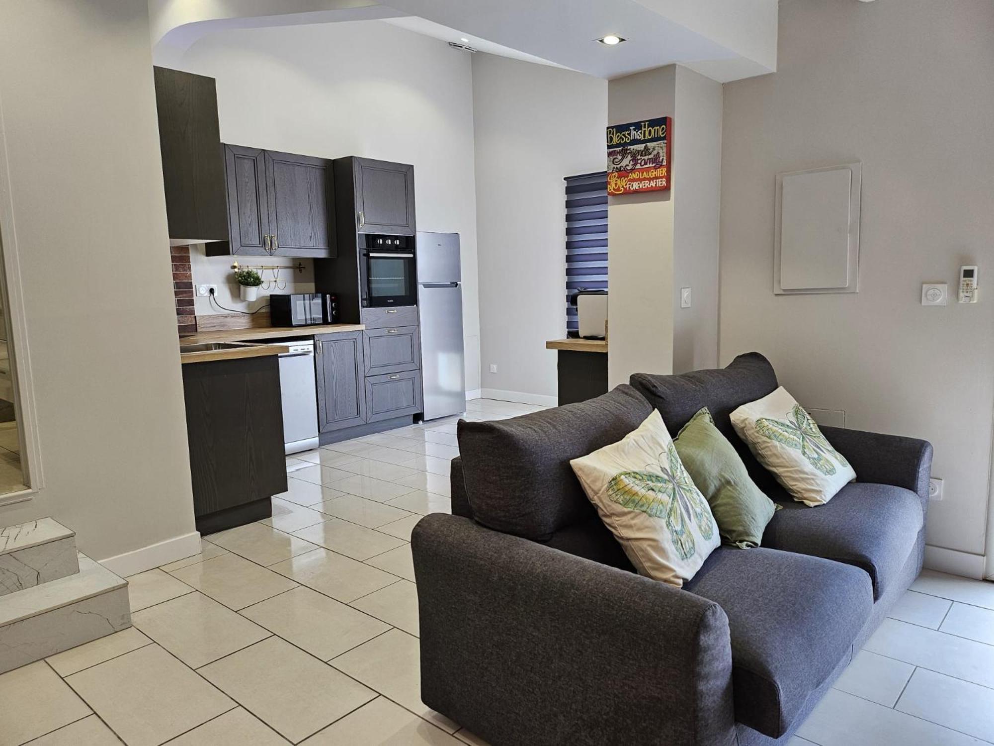 Agreable Logement Avec Terrasse Saint-Victoret Eksteriør billede